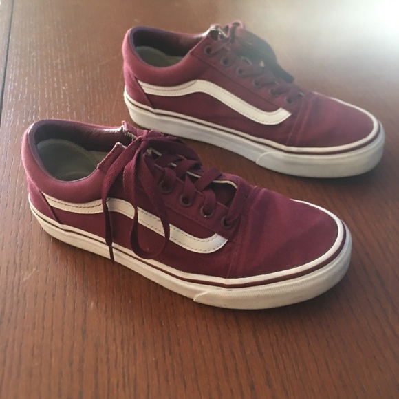 Women’s Maroon Vans - Picture 3 of 6